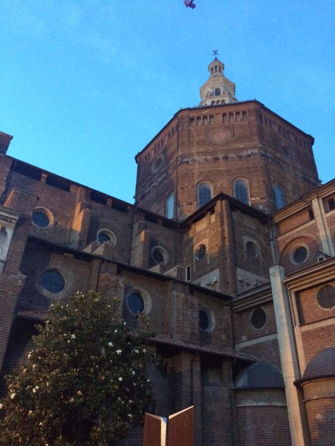 Le Stanze Del Cardinale Bed & Breakfast Pavia Exterior photo