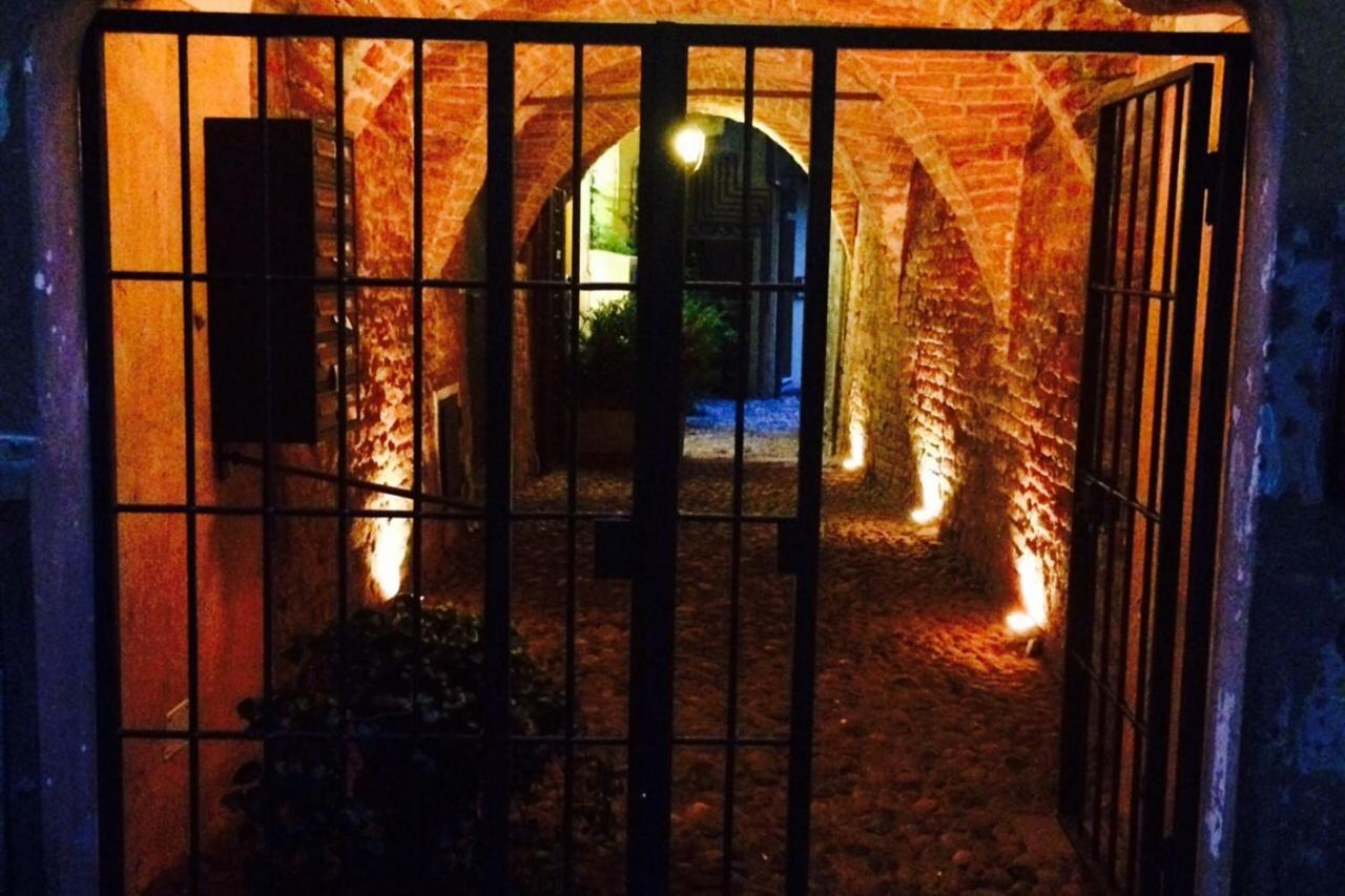 Le Stanze Del Cardinale Bed & Breakfast Pavia Exterior photo