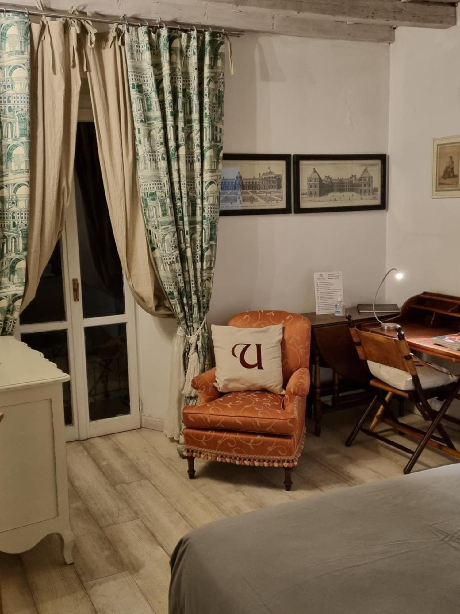 Le Stanze Del Cardinale Bed & Breakfast Pavia Exterior photo